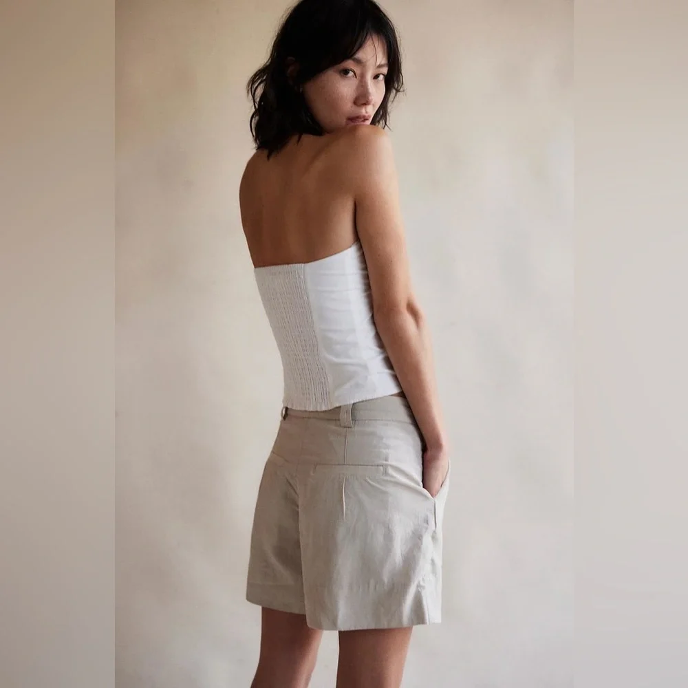 NWOT Free People Perfect Prep Linen Blend Trouser Shorts in Light Sand Sz 2
